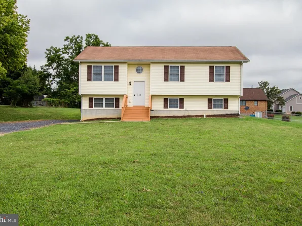 431 N Summit Ave, Woodstock, VA 22664