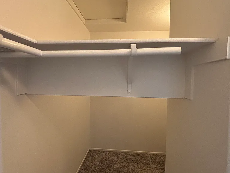 8623 Bridgeport Ave — Photo 27