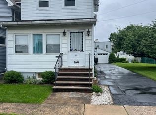 203 W Blancke St, Linden, NJ 07036