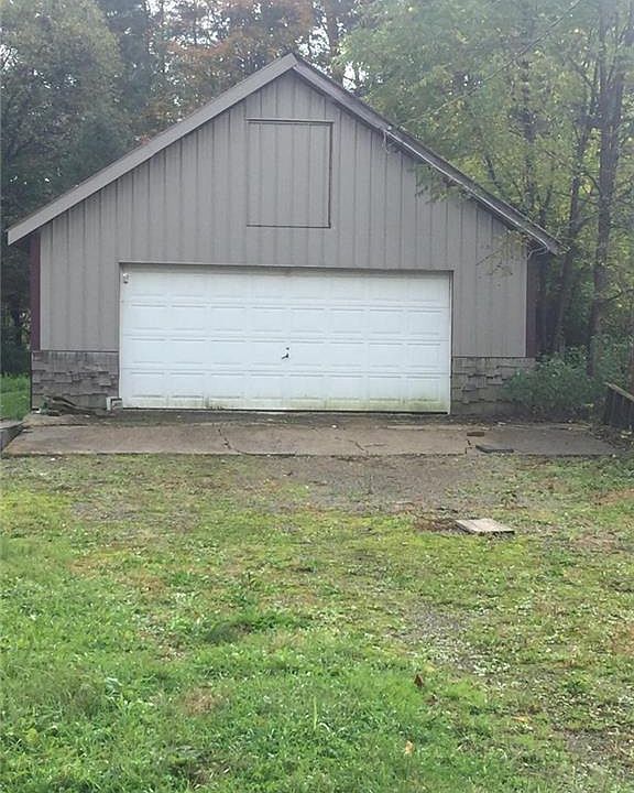 2nd image of 63 Prospect Ave