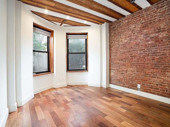 2nd image of 1119 Carroll St APT 3A