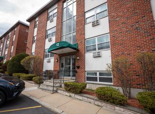 12 Commonwealth Ct APT 5, Brighton, MA 02135