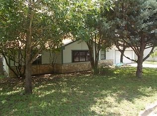 292 Main St, Ingram, TX 78025