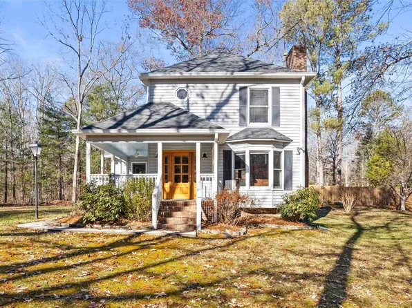 124 Cox Worth Ct, Travelers Rest, SC 29690