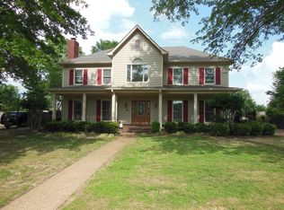 1250 Pinnacle Point Dr, Collierville, TN 38017