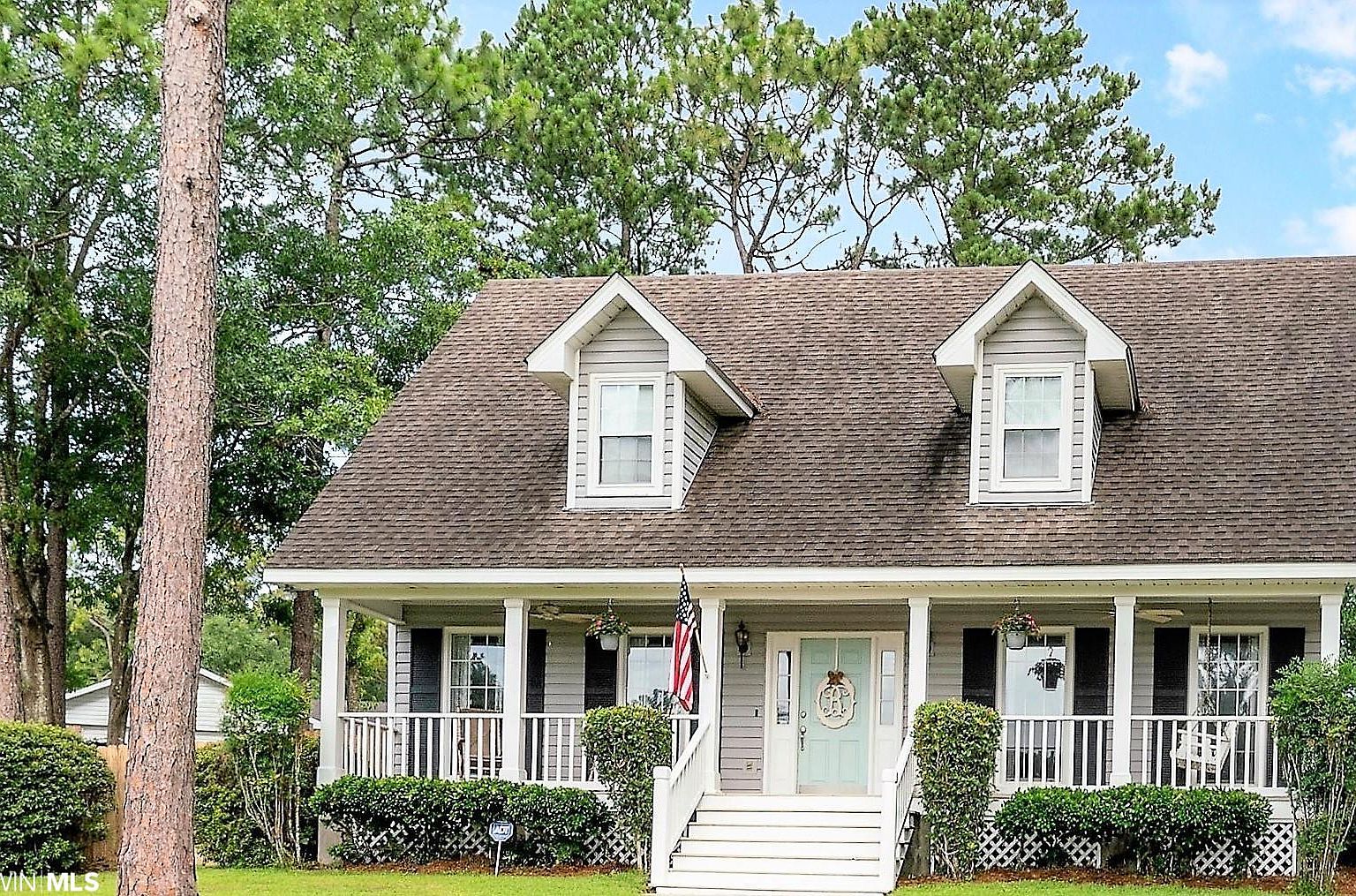 1054 Aberdeen Ct N, Mobile, AL 36609 Zillow