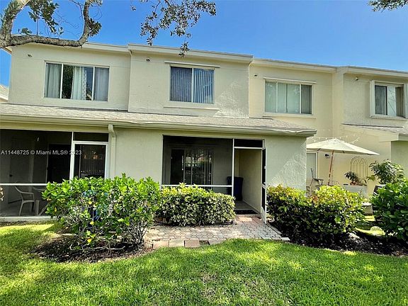 4th image of 39 Simonton Cir #39