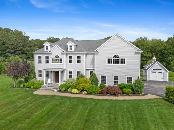 17 Rocco Drive, East Lyme, CT 06333