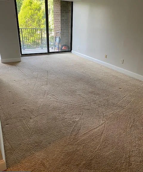 2300 Pimmit Dr #204 — Photo 2