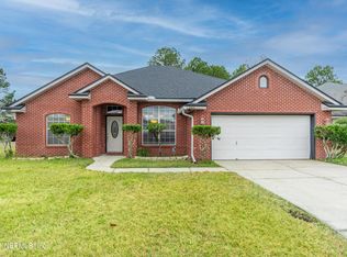 10304 Red Tip Rd, Jacksonville, FL 32218