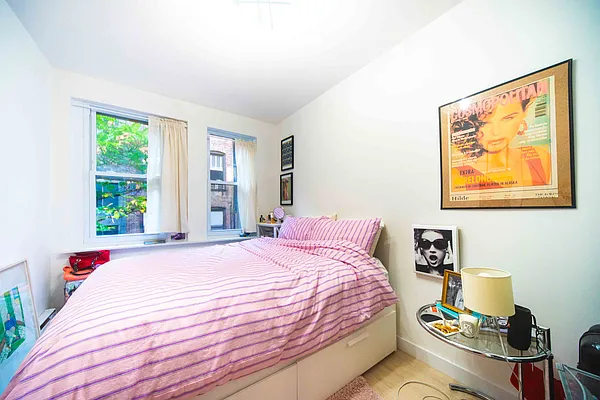 Rented by R New York | media 17