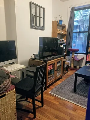 Rented by Oxford Property Group | media 27