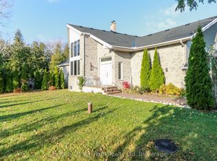 20 Grant Ave, Woodland Beach, ON L0L 1P1