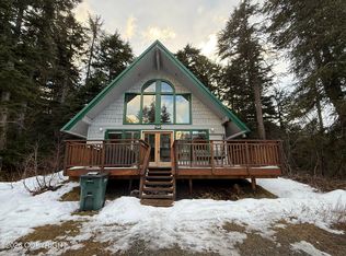 114 Saint Moritz Dr, Girdwood, AK 99587