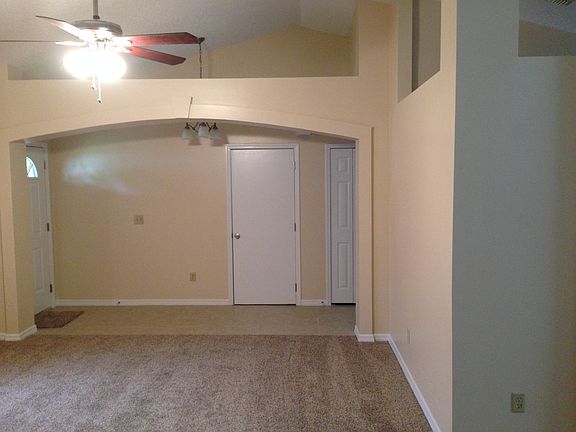 3rd image of 10383 Triple Crown Ave