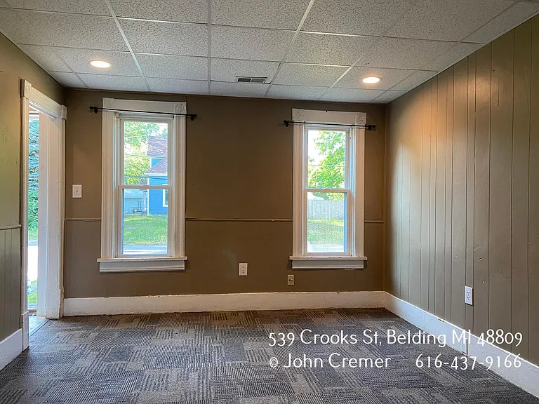 539 Crooks St — Photo 8