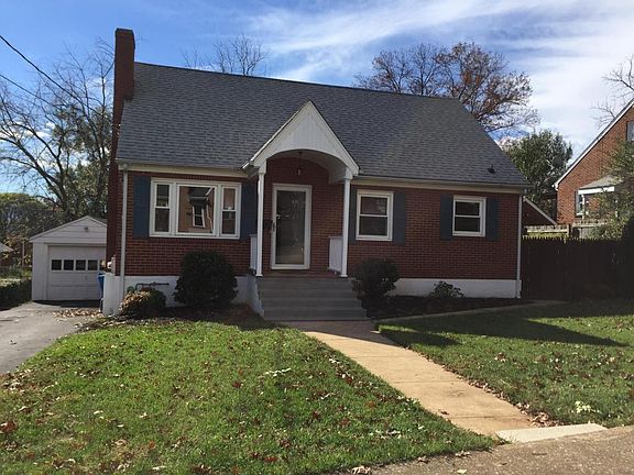 2nd image of 3526 Forest Hill Ave NW