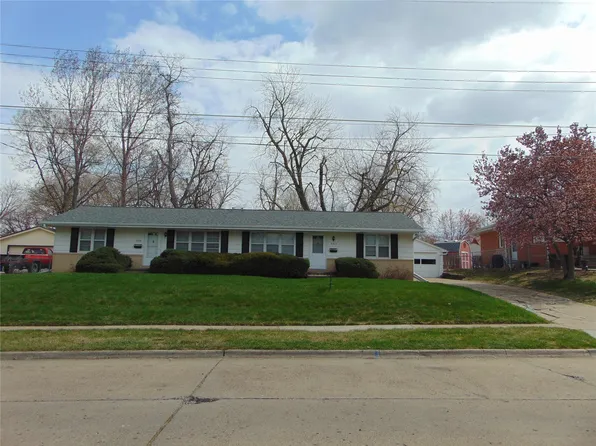 3317 48th St, Des Moines, IA 50310