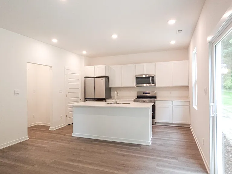 4215 Viceroy St — Photo 6