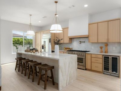 14004 Calle Venecia, San Diego, CA, 92130