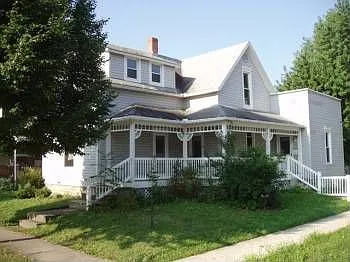 549 N Gilbert St photo 1