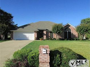 1434 Oakwood Dr, Stephenville, TX 76401