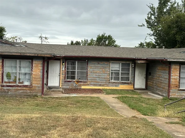 31 Macarthur Dr, Denison, TX 75020
