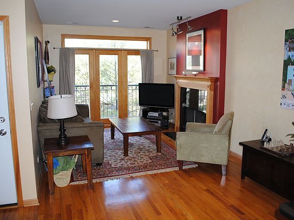 2nd image of 1302 N Bosworth Ave APT 2