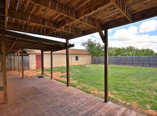 318 Country Pl S, Abilene, TX 79606