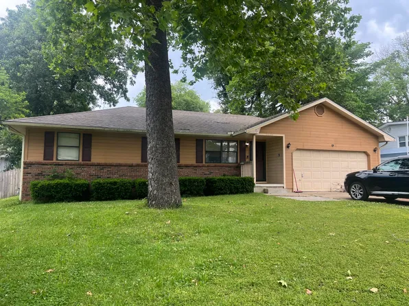 2415 Nashville Street, Joplin, MO 64801