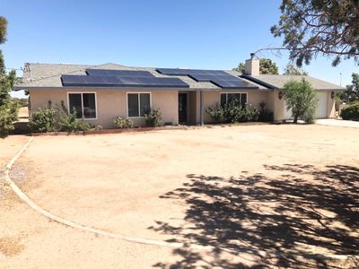 15438 Wells Fargo St, Hesperia, CA, 92345