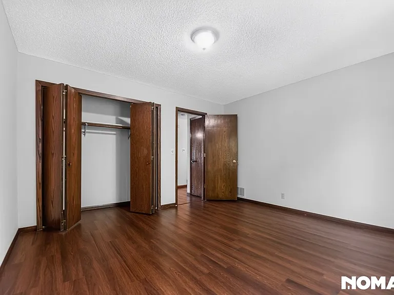 9720 Pleasant Ave S — Photo 22