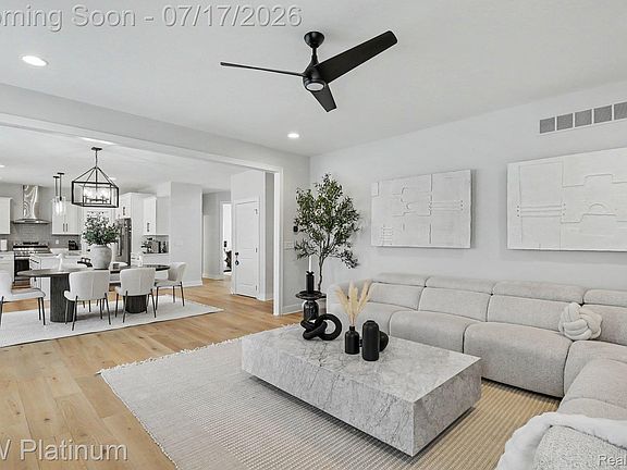 5th image of 24515 Brookshire Dr