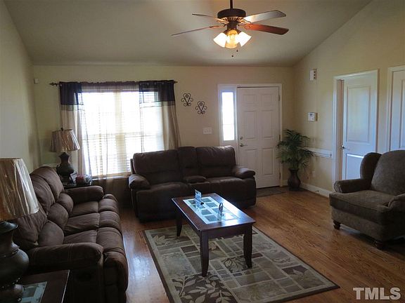 4th image of 103 Bayberry Ln