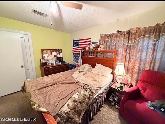 5th image of 1615 41st Ave