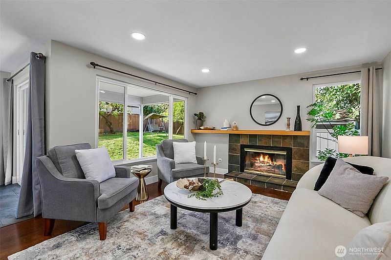 4th image of 15723 NE 109th Street