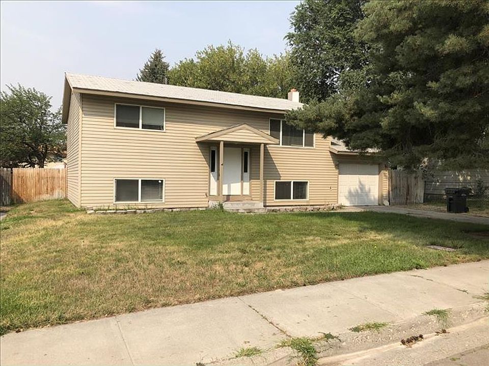 1st image of 627 Neptune Dr