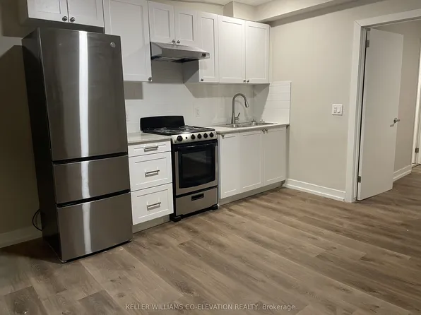 133 Prospect St S #A, Hamilton, ON L8M 2Z3