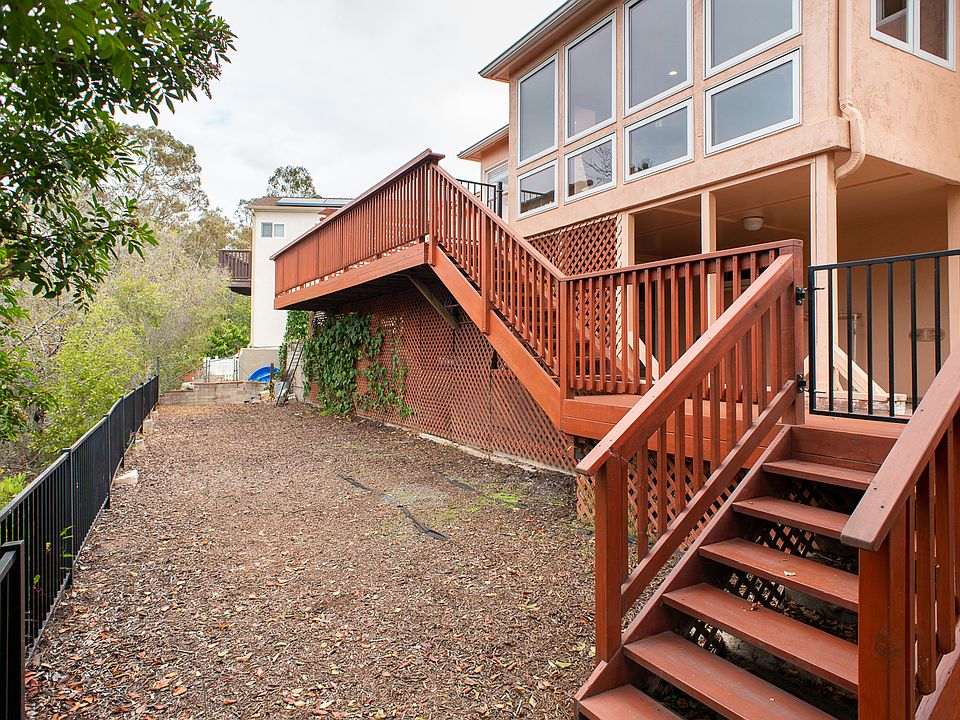 1st image of 5408 Siesta Dr