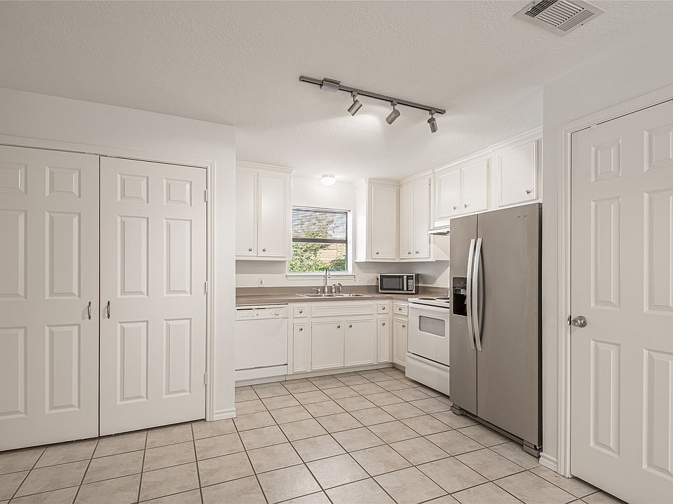 1st image of 2118 Avenue M #2118A