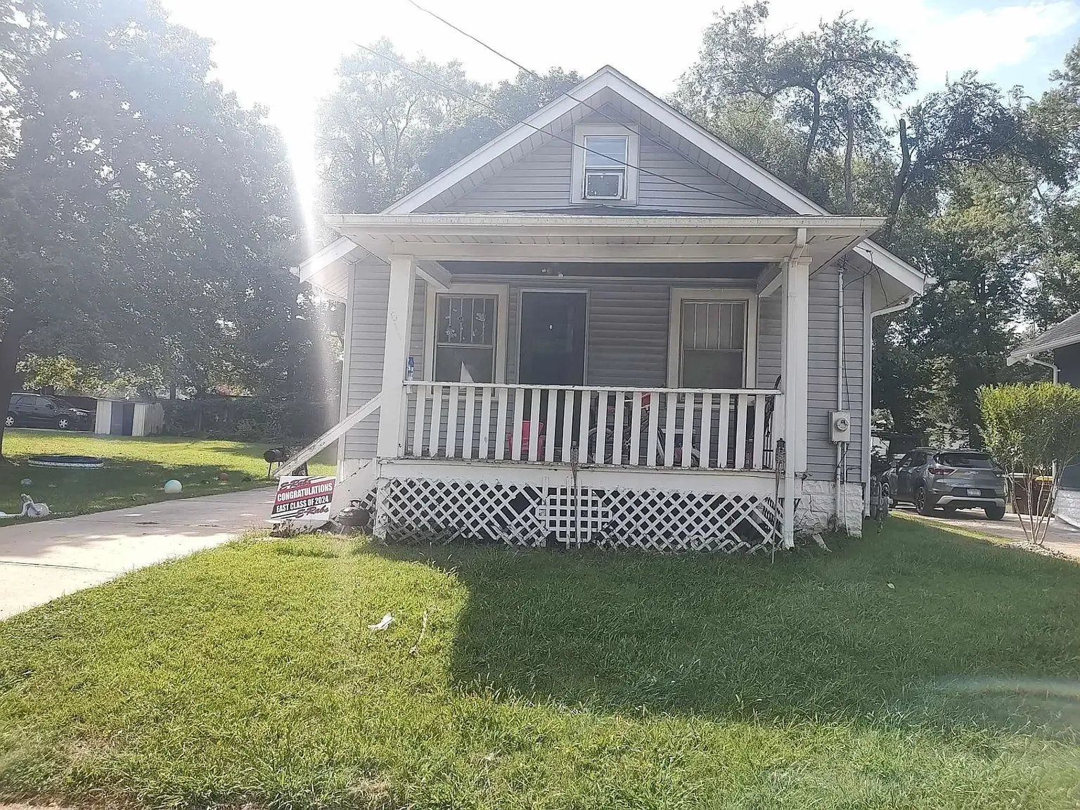 611 S Henrietta Ave — Photo 1