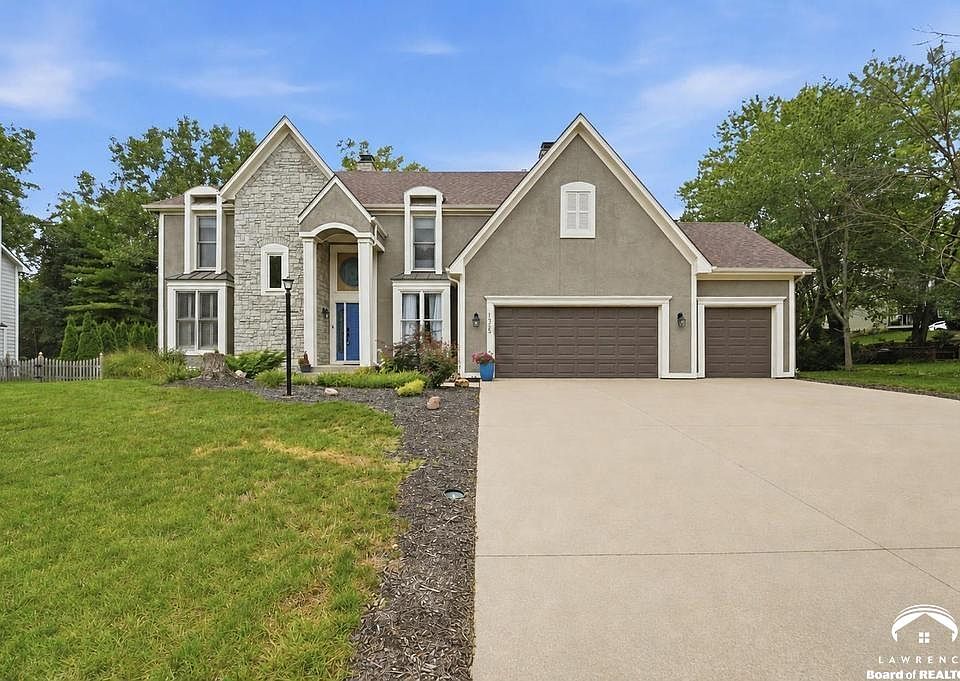 1st image of 1325 Inverness Dr