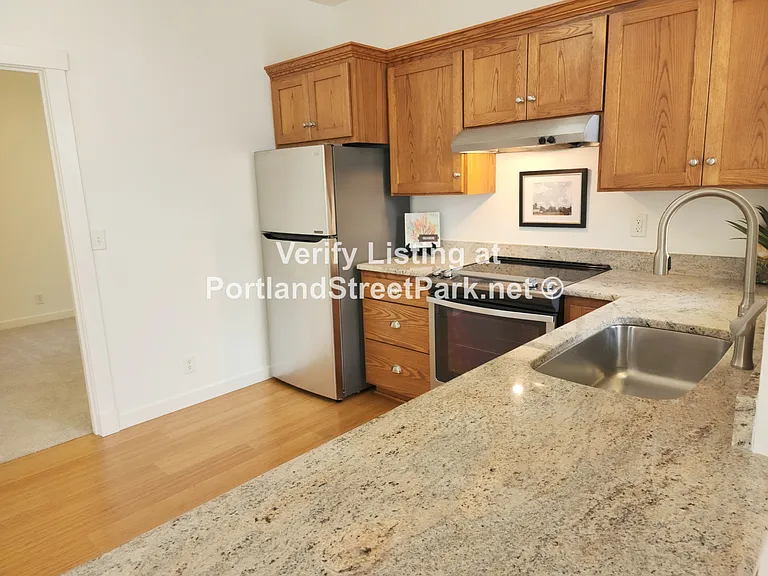 Energy Star stainless appliances and LED lighting