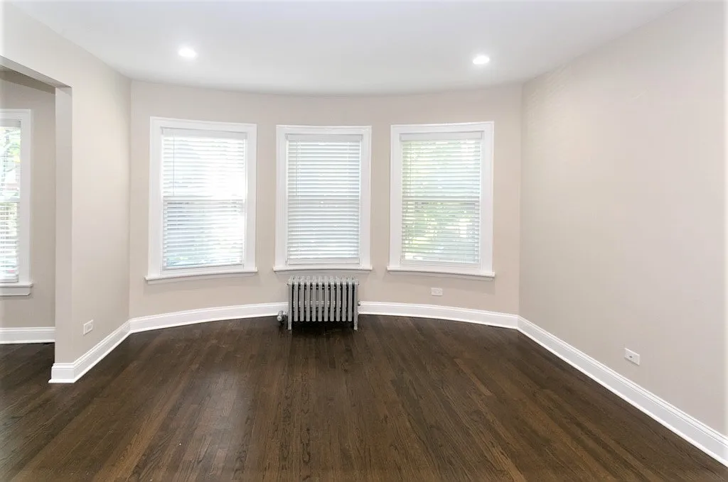 2 bed, 1100 sqft, $3,495 — Photo 2