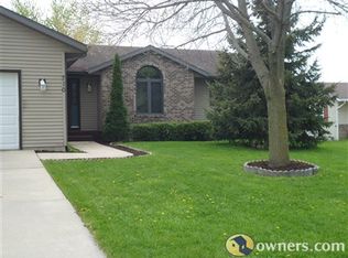 710 Terra West Dr, Freeport, IL 61032