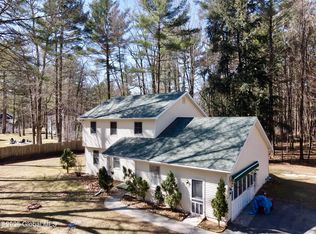 32 Vincek Ln, Saratoga Springs, NY 12866