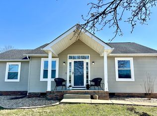 509 D V Cir, Spring Hill, TN 37174