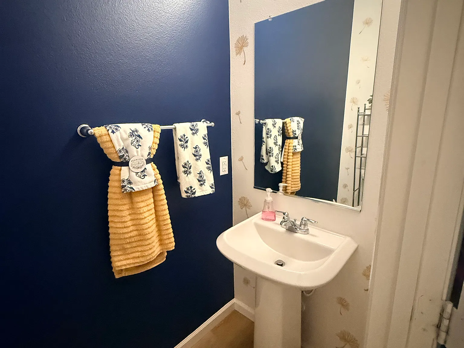 Dawn Ridge Way, Victorville — Photo 4