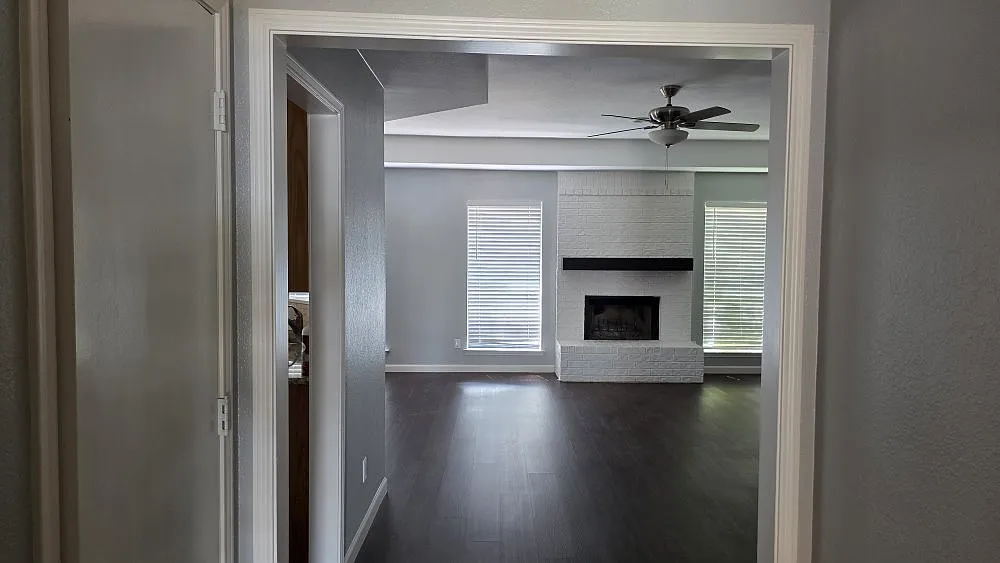 3 bed, 1621 sqft, $2,300 — Photo 4