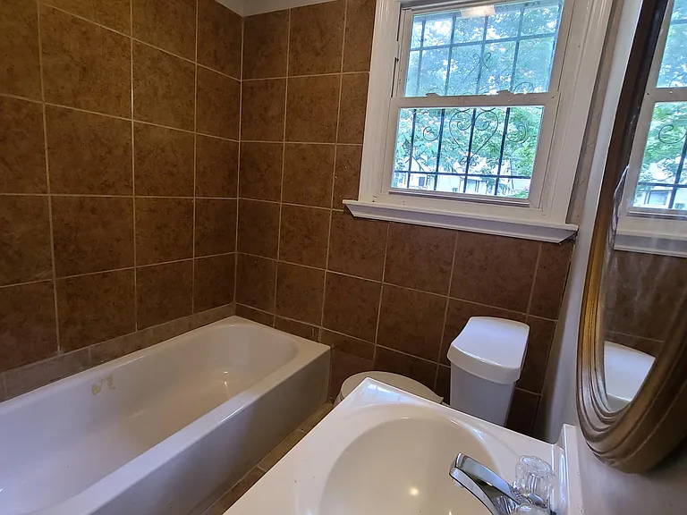 601 S Elizabeth Pl NW — Photo 12